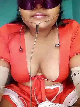 mimi87hoty online show from October 11, 5:59 pm