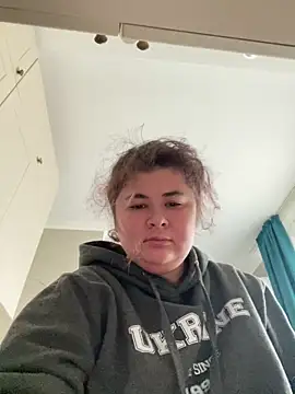 AliceCurlyX online show from December 14, 11:05 am