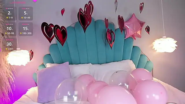 AlassiaHocthner online show from February 14, 12:29 pm