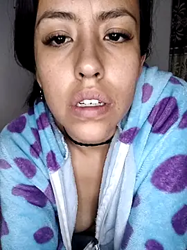 Queen Ashly online show from November 6, 3:01 am