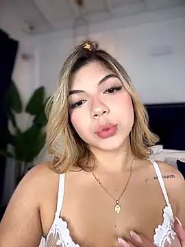 AngelBlushXXX online show from February 20, 9:15 pm