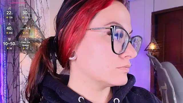 Zami Escobar of online show from February 25, 10:08 pm