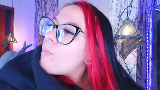 Zami Escobar of online show from March 19, 6:34 pm