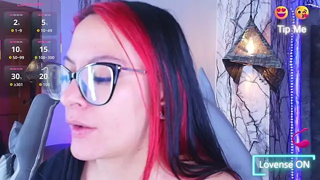 Zami Escobar of online show from March 23, 7:53 pm