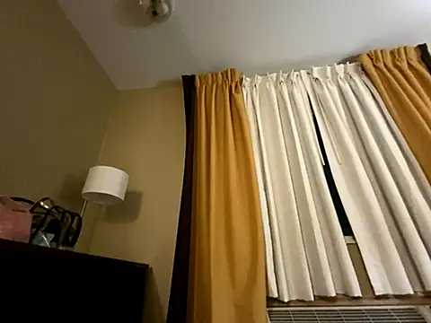 princesslivv online show from October 8, 3:00 am