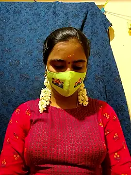 mini-queen online show from November 27, 8:39 am