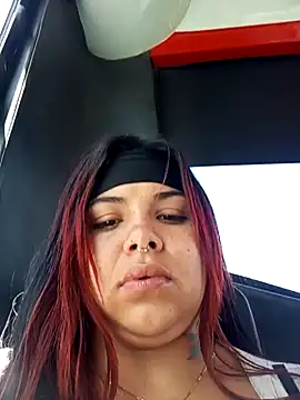 snow belle online show from October 5, 6:24 pm