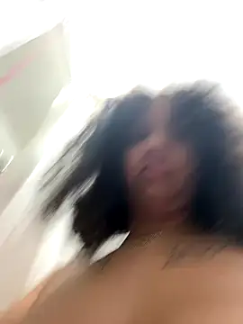 StylishEchium online show from December 16, 7:14 am