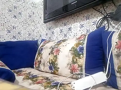 Mayamimi online show from October 31, 10:58 pm