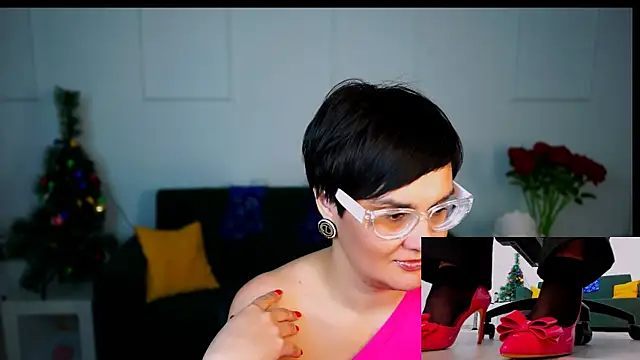 LauraDavidsons online show from January 17, 5:53 pm