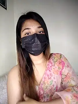 midnightmuse-03 online show from April 26, 1:53 pm