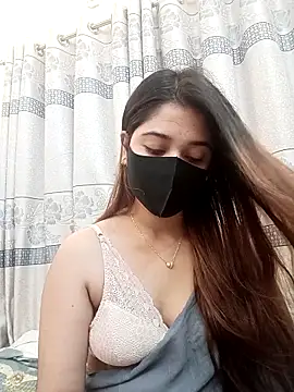 midnightmuse-03 online show from October 29, 8:55 pm