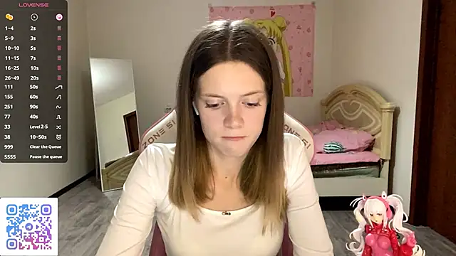 VibeQueenLucy online show from September 30, 4:12 pm