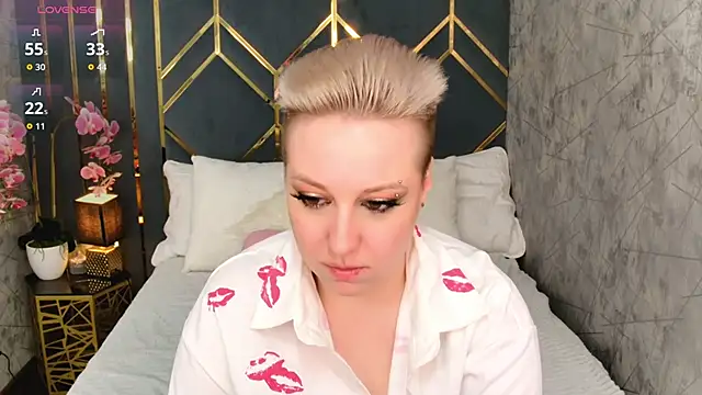 AlexandraGreen online show from November 27, 10:12 pm