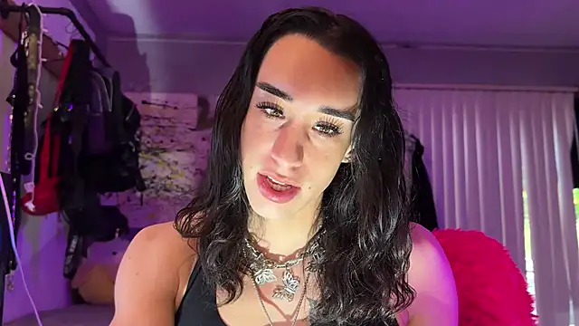 xoFrankie online show from November 23, 10:22 pm