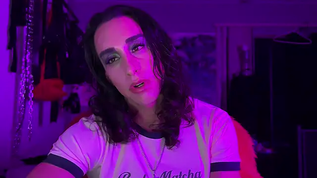 xoFrankie online show from October 25, 5:48 am