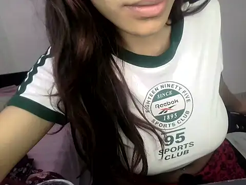 its siya  online show from April 7, 8:22 pm