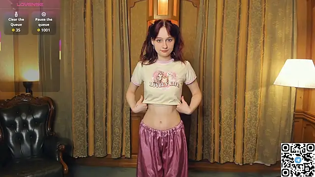 KatyKufel online show from April 11, 8:01 pm