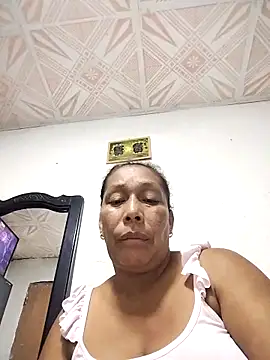 Naomi-Mature online show from September 10, 7:14 pm