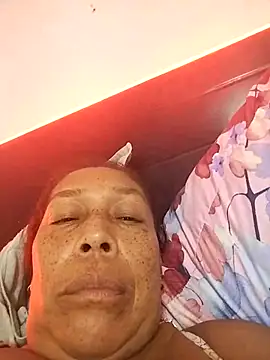 Naomi-Mature online show from January 6, 7:50 pm