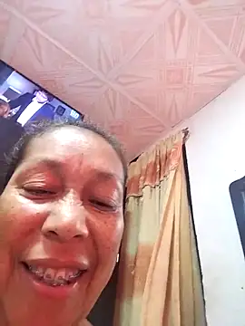 Naomi-Mature online show from October 24, 10:44 am