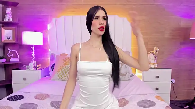 ScarletMore online show from October 26, 1:06 pm