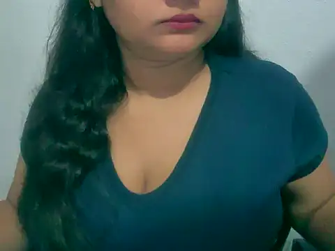 Saniya K online show from October 29, 1:37 pm