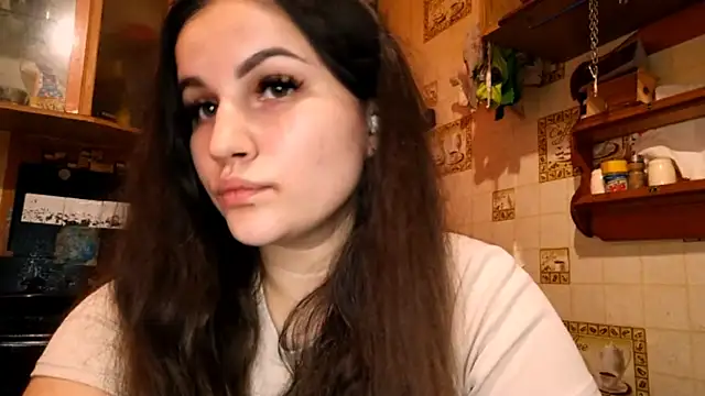 DierdreCousineau online show from November 8, 11:48 am