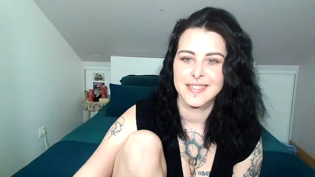 LadyNocturne online show from March 17, 5:39 pm