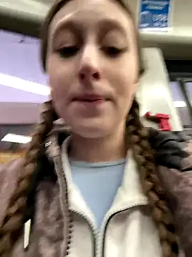 FroggyAnna online show from October 21, 2:43 pm