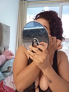 LoanaSantos online show from June 6, 10:16 pm