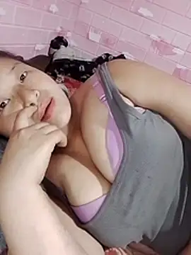 girl-babi online show from April 2, 1:41 pm