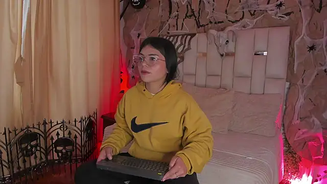 Jade Nmm online show from October 21, 1:04 pm