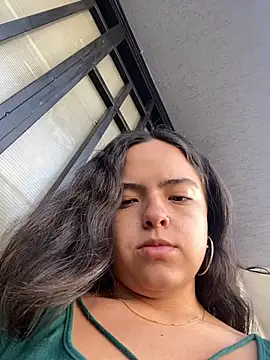 EmilyHarperr online show from December 3, 12:18 pm