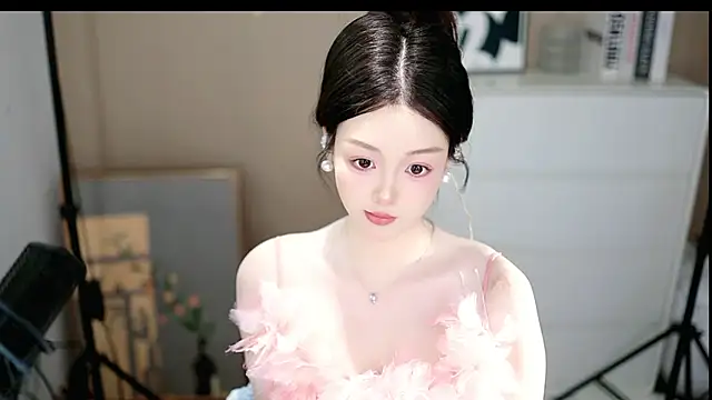 abbyli12 online show from January 14, 6:57 pm