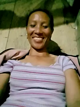 Lisa pusy online show from October 31, 6:39 am