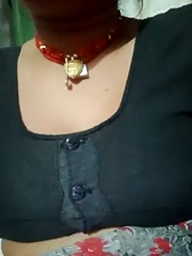 CUTGIRL76 online show from February 19, 3:00 pm