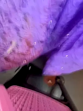 anubabysk12 online show from December 22, 11:19 pm