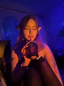 n1ghtcloud online show from January 15, 9:21 pm