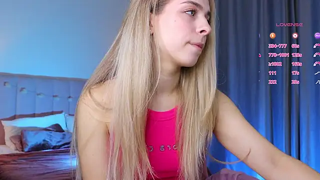 ShinyBarbie online show from October 10, 7:02 am