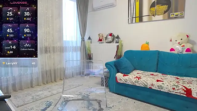 ScarletTemptations online show from December 15, 6:18 am