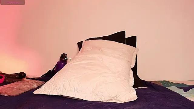  alanarosse  online show from November 2, 3:10 am