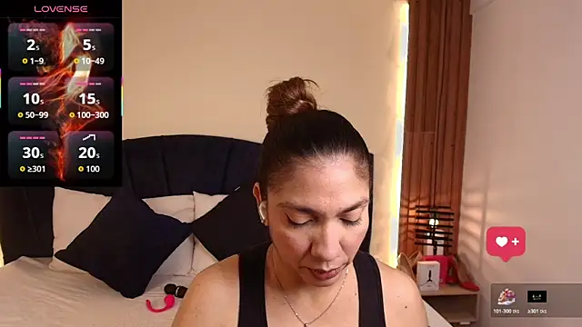 SexyRachel  online show from March 17, 12:09 pm