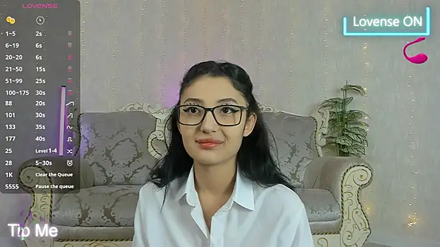 Snapshot of Rei_ramiki chatting on September 16, 8:44 am Rei ramiki online show from September 16, 8:44 am