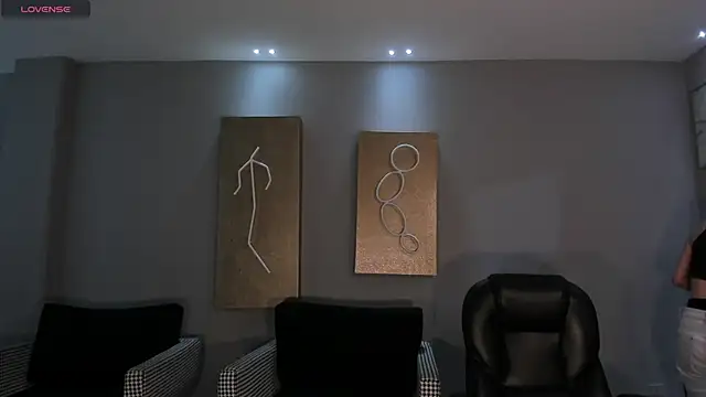 TiffannySins online show from October 7, 3:33 am