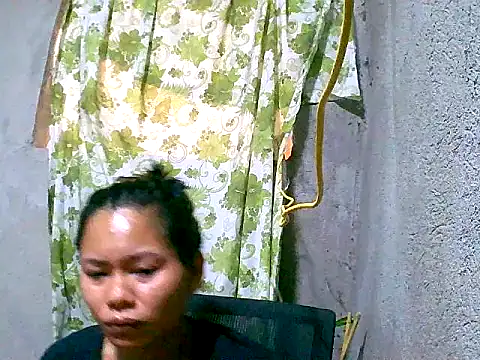 Sweeetgurll online show from November 27, 7:00 am