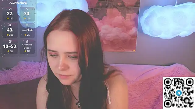 Alis Platt online show from April 7, 4:47 am