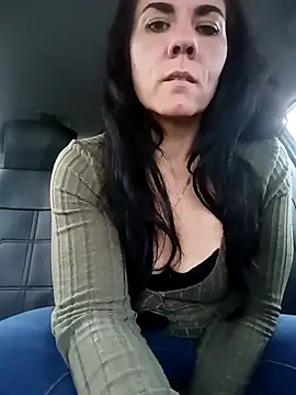 Blackariel online show from May 7, 6:11 pm