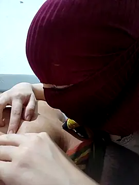 Snapshot of Ahalm chatting on October 29, 10:01 pm Ahalm online show from October 29, 10:01 pm