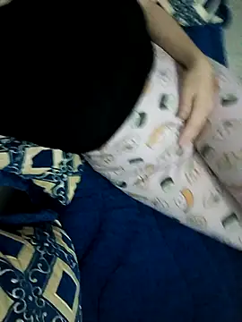 Snapshot of Ahalm chatting on October 5, 7:52 pm Ahalm online show from October 5, 7:52 pm